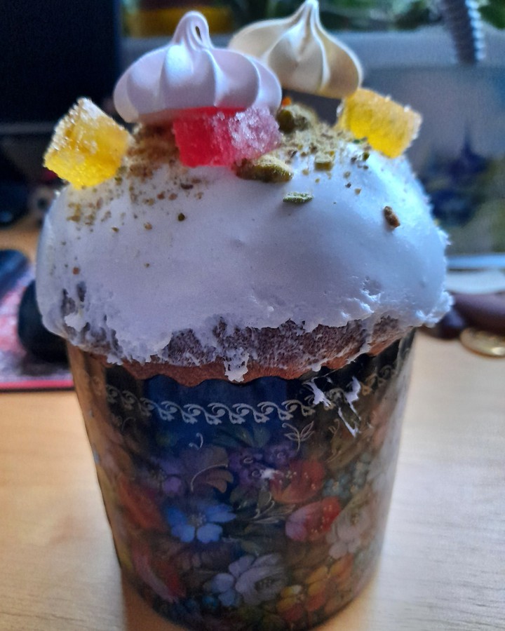 Easter Kulich..