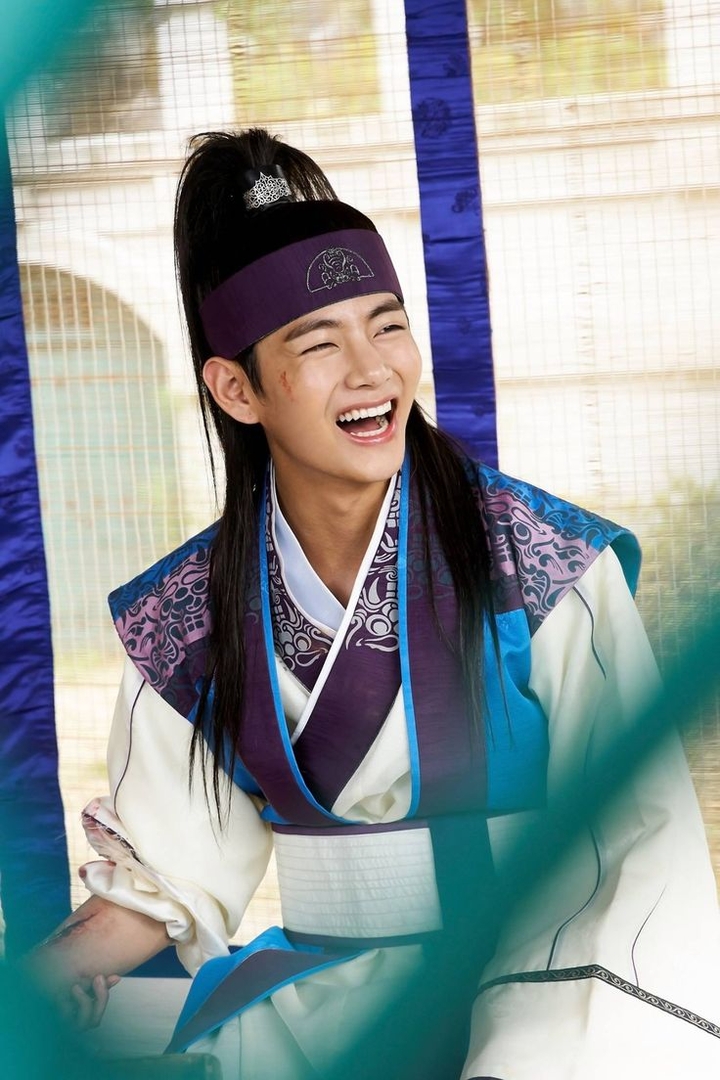 V Hwarang