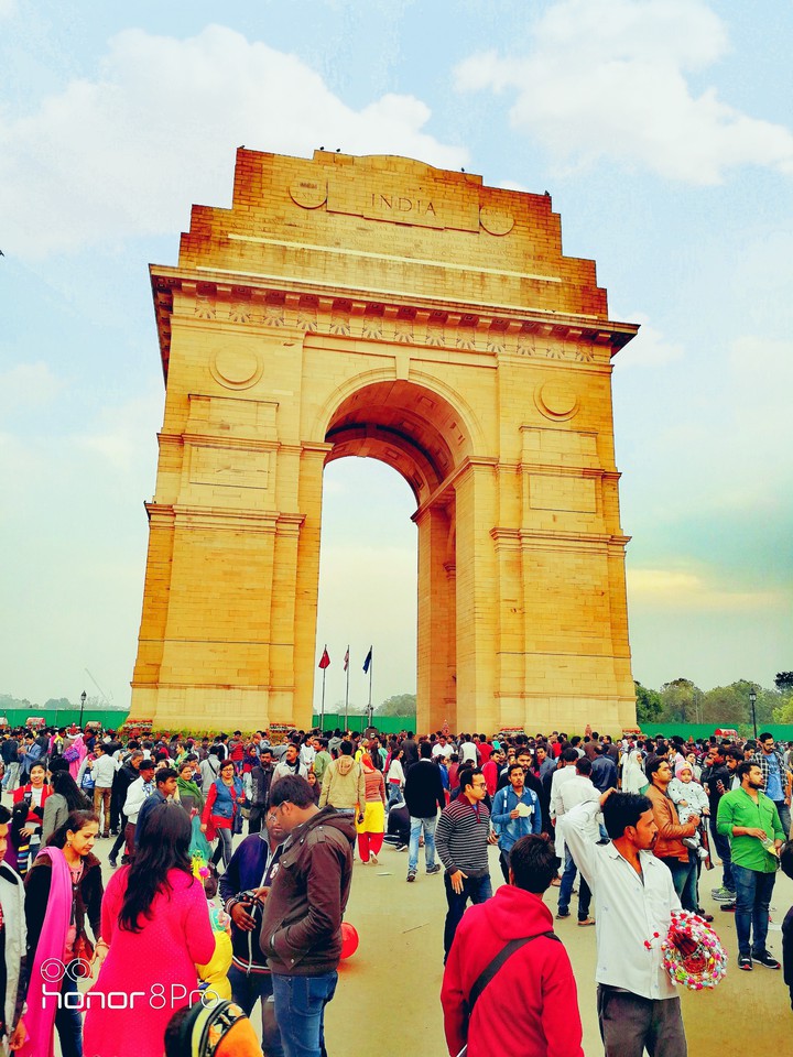india gate delhi
