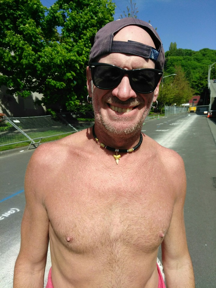 Shirtless dude