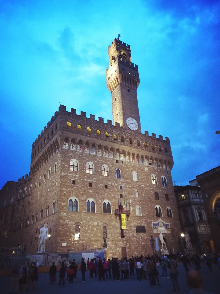 Florence by night 