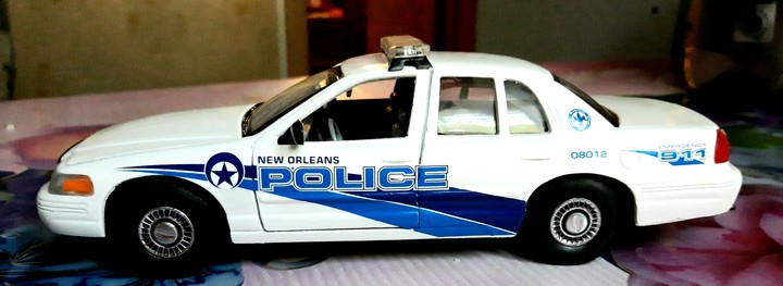 ford crown victoria police