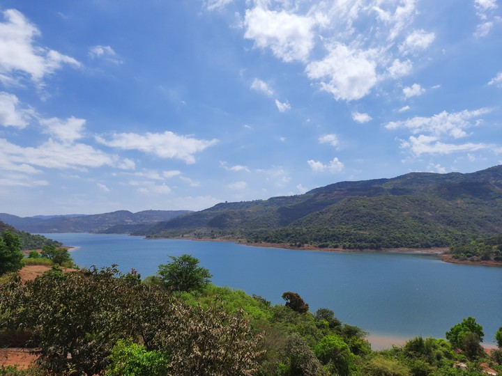 Lake View