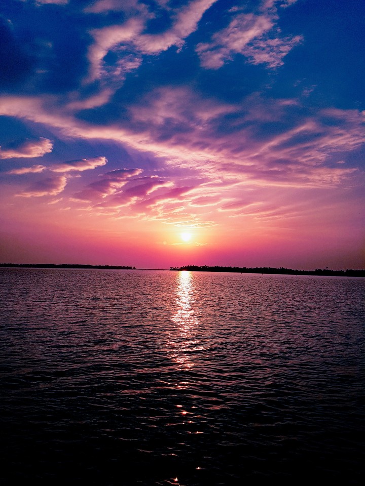 lake shore