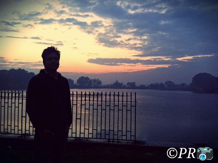 the lakeside sunset