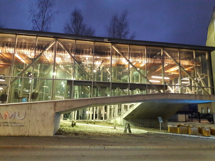 Archi