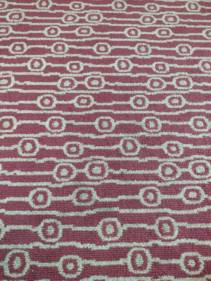 carpet with eyes!