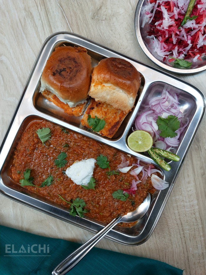 pav bhaji- the Indian dish with loads of spice
