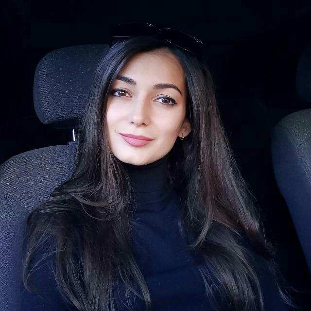женя