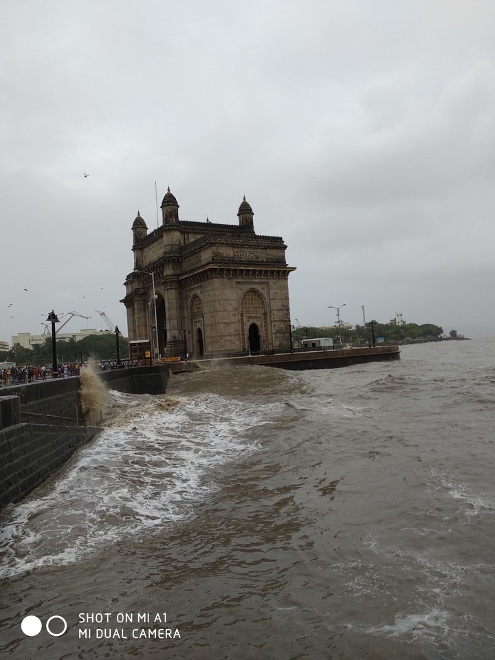 hightide in Mumbai