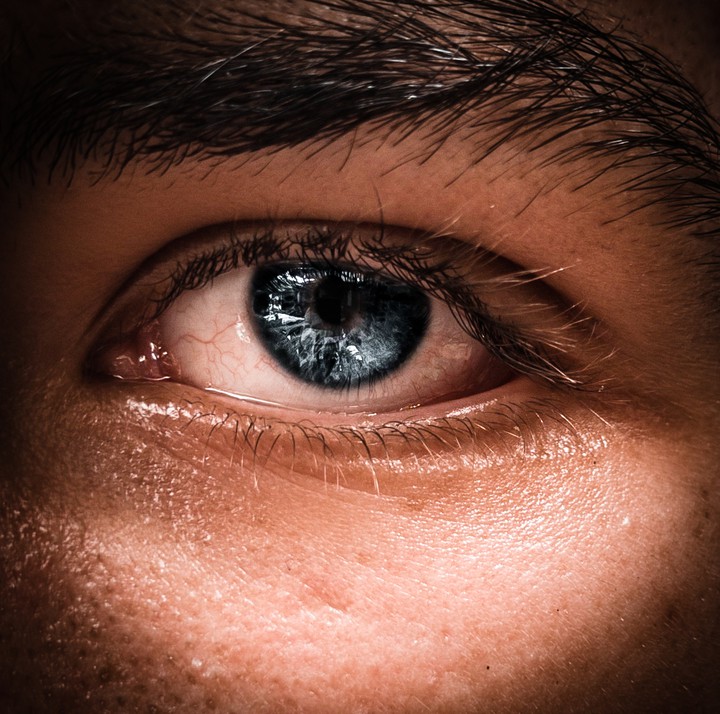 eyes