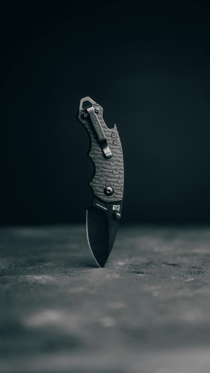 knife