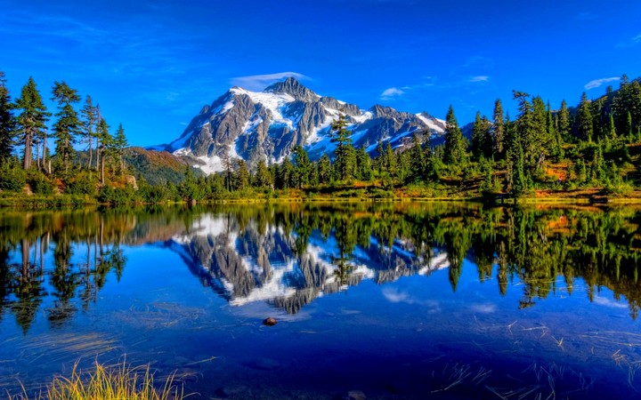 Mountain & reflection 
