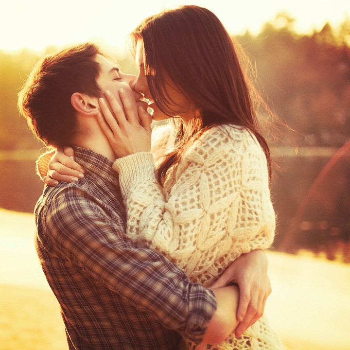 Kiss