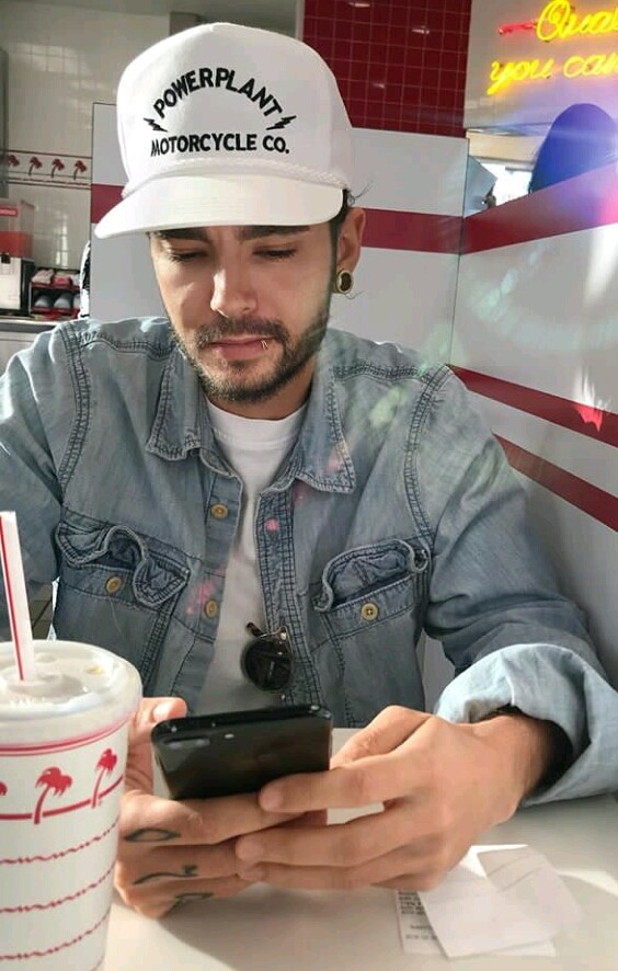 Tom