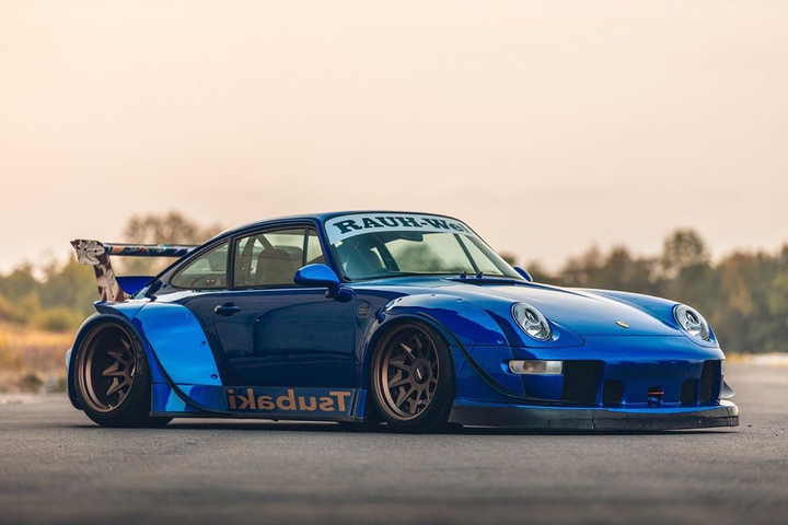 Porsche
