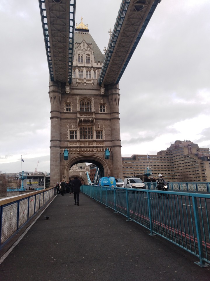 a walk on tower bridge