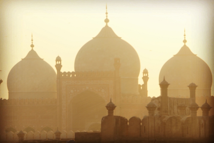 badshahi masjid