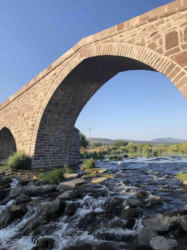 historical bridge