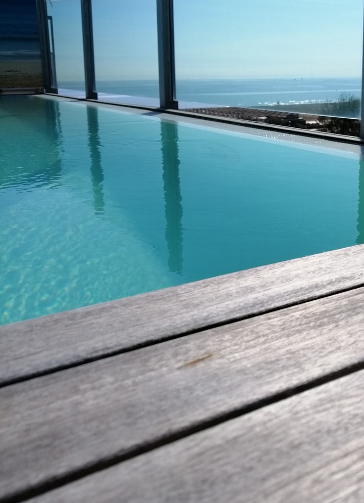 rooftop pool