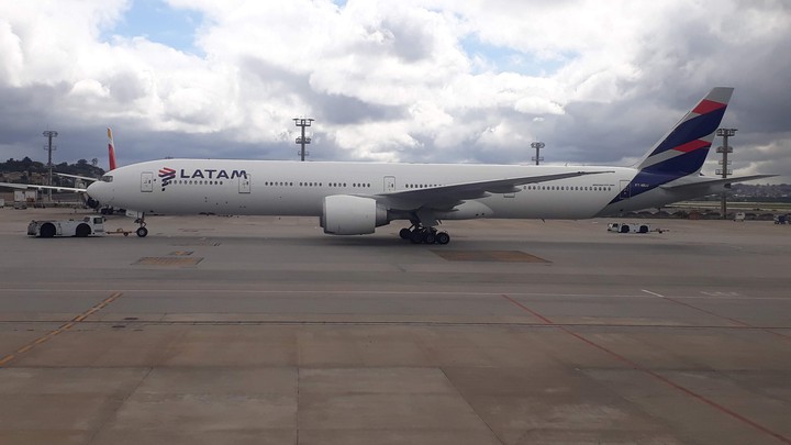 Boeing 777-300 (GRU-MIA)