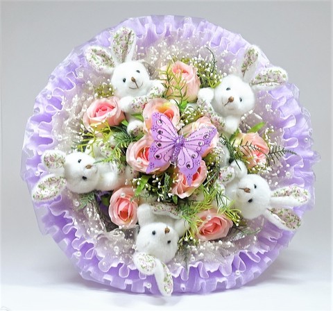 Bouquet of toys