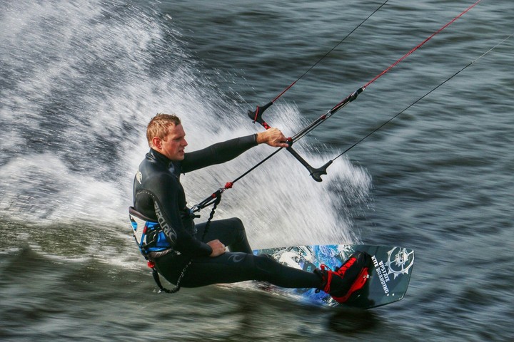 kite boarding