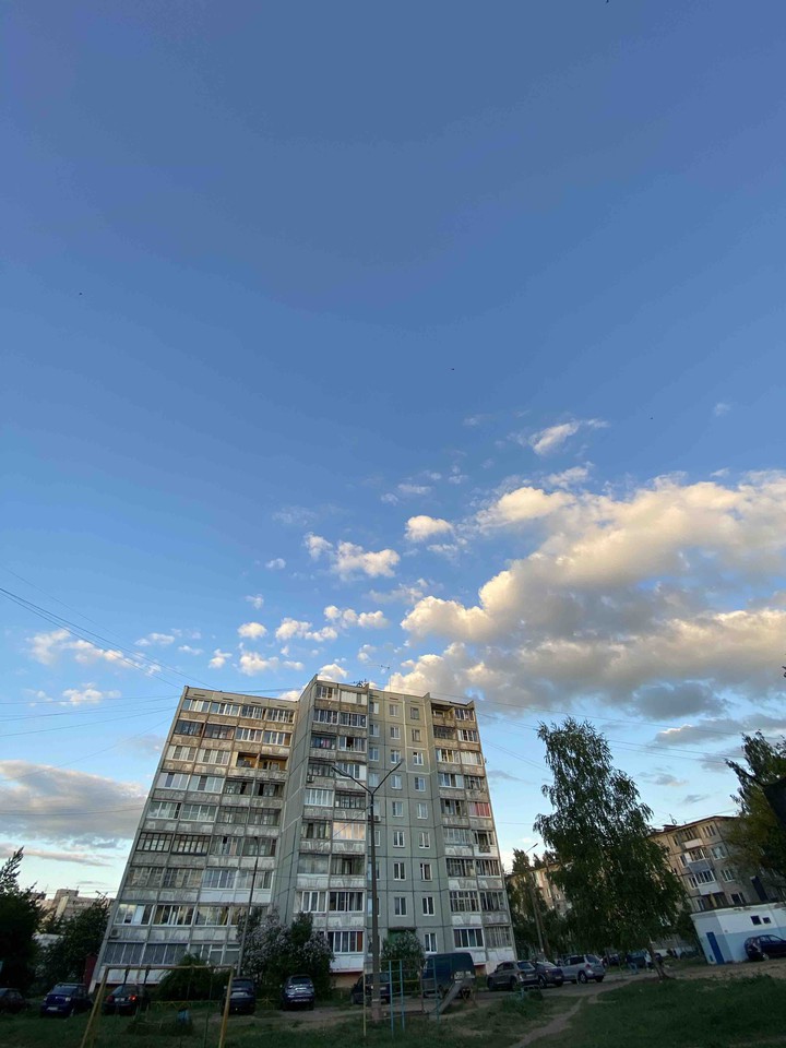 небо