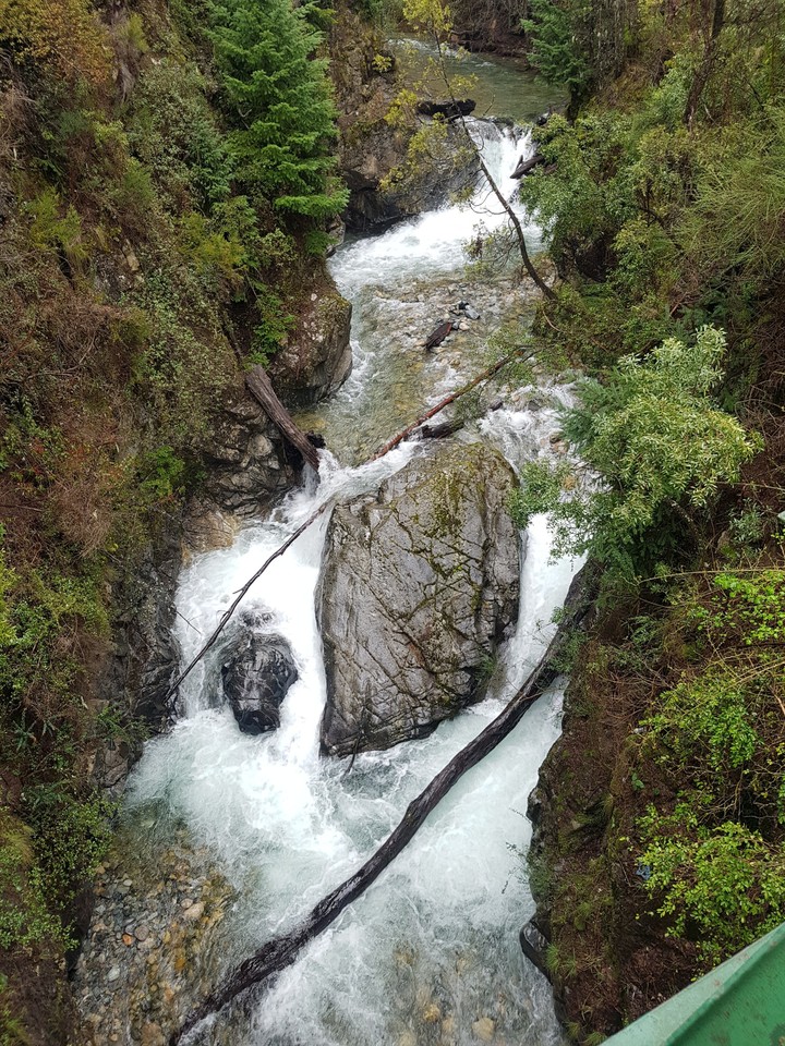 Bariloche w/ B.