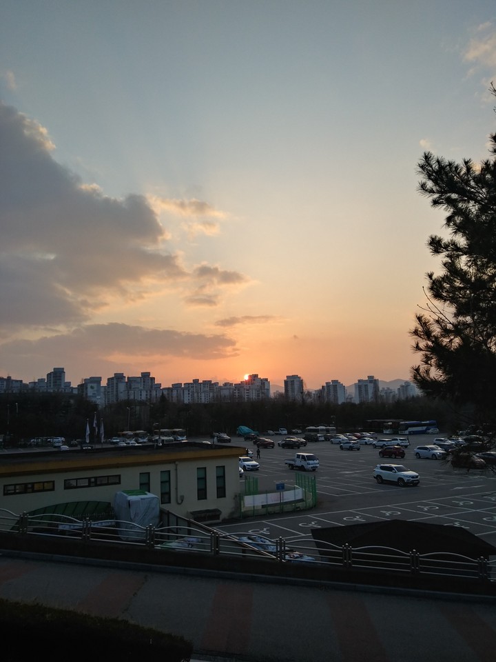 도시 노을