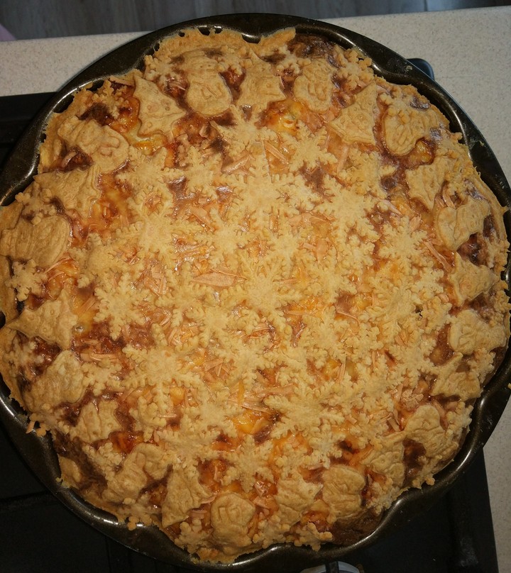 cake with chicken and mushrooms