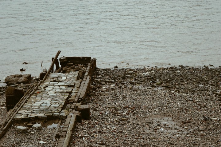 bridge to nowhere