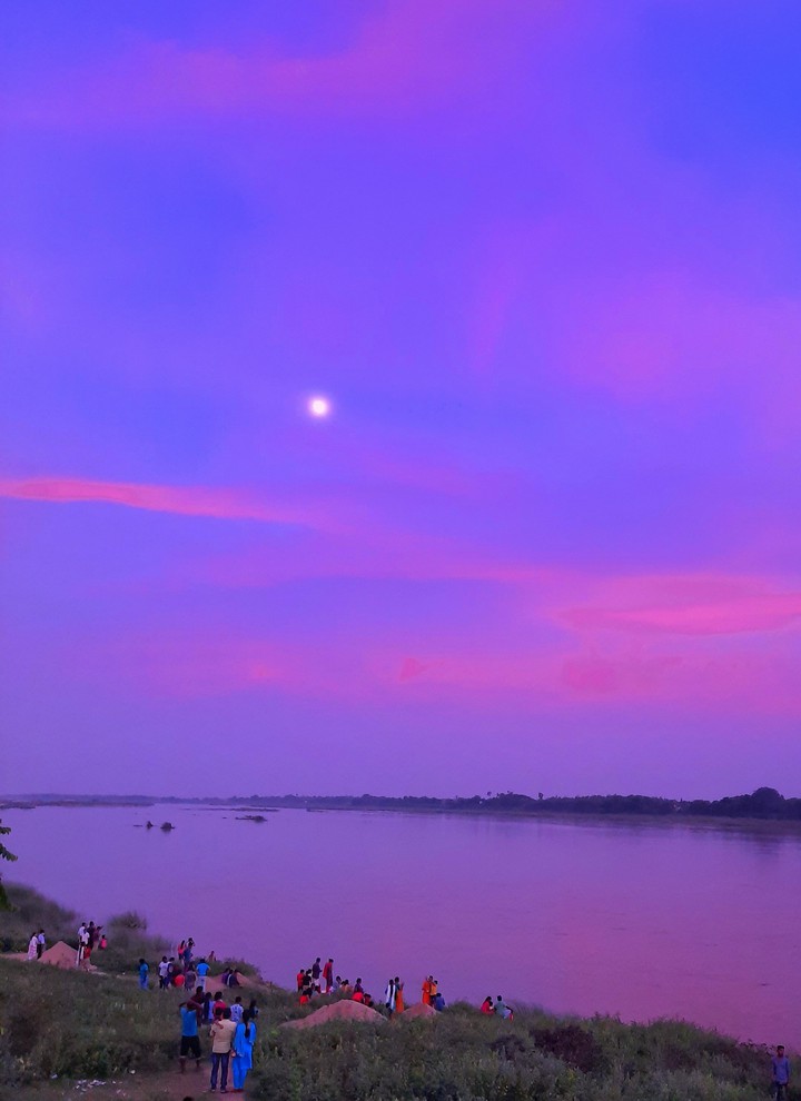 Moon Rise