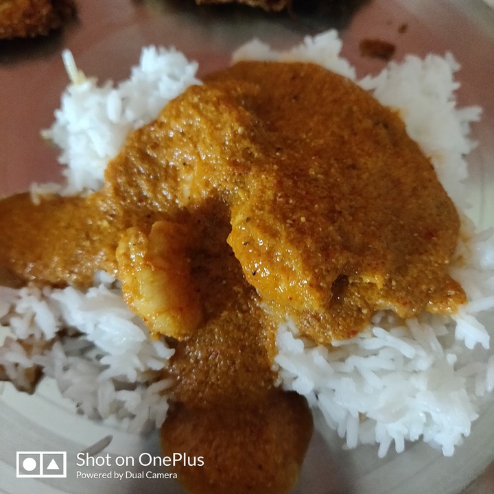 Prawns curry with rice