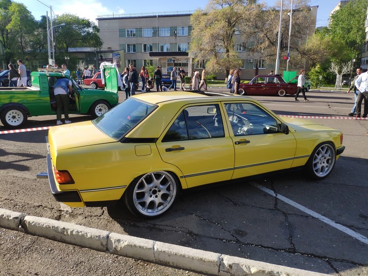 Mercedes