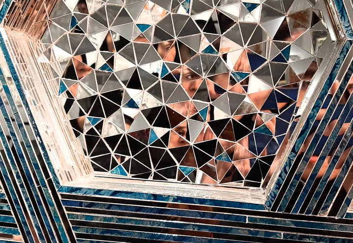 mirror