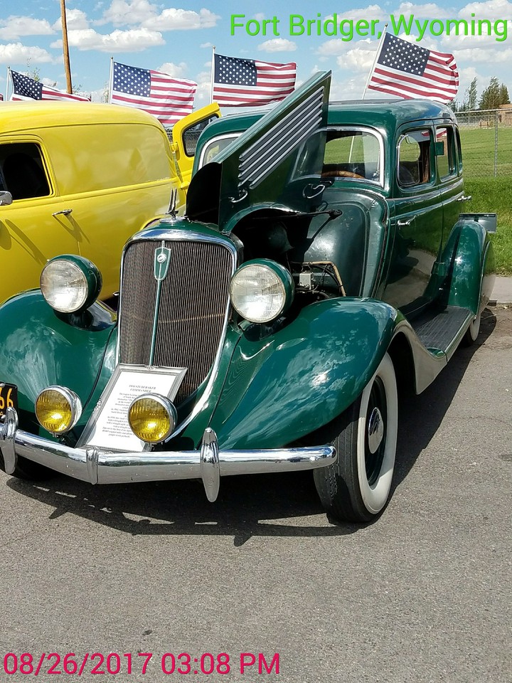 1934 Studebaker commander