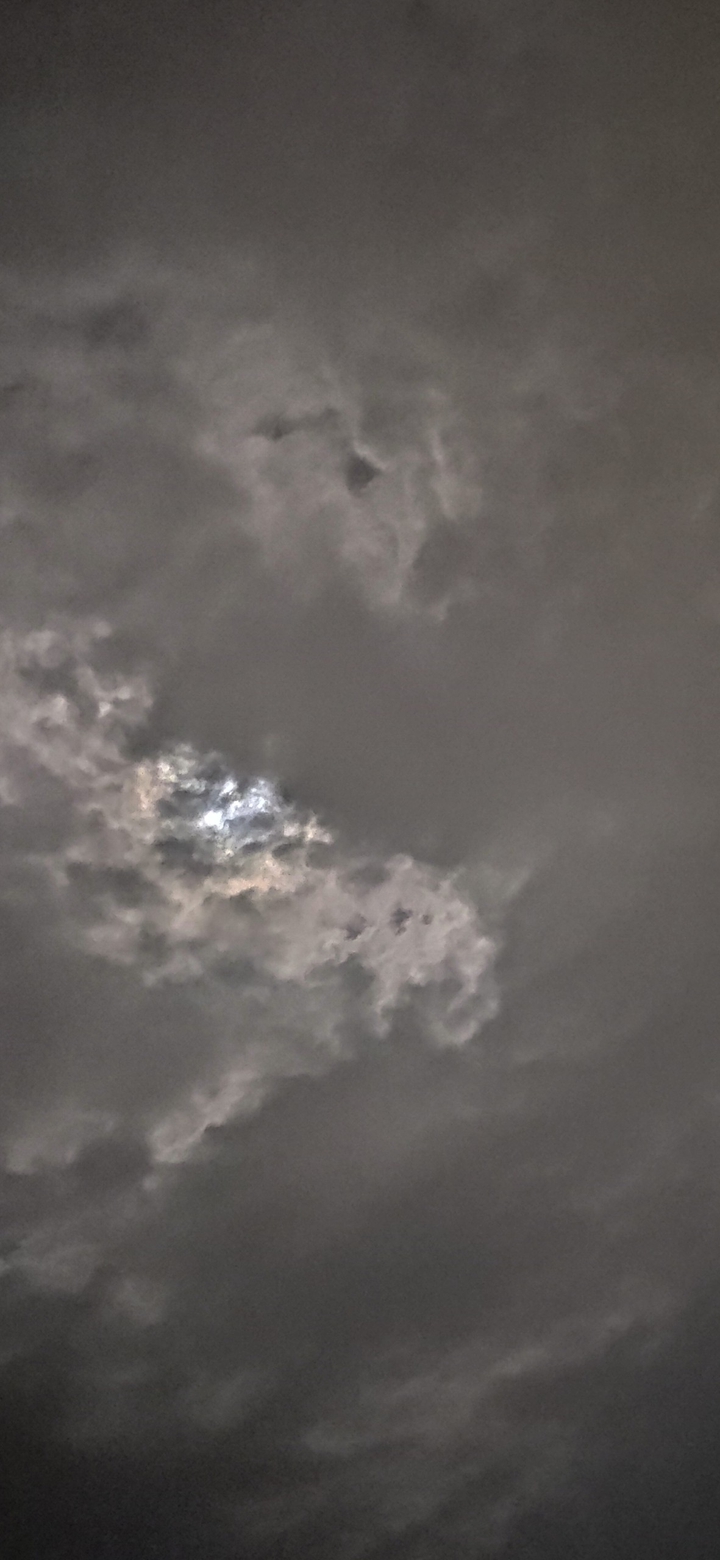 cloud moon wallpaper