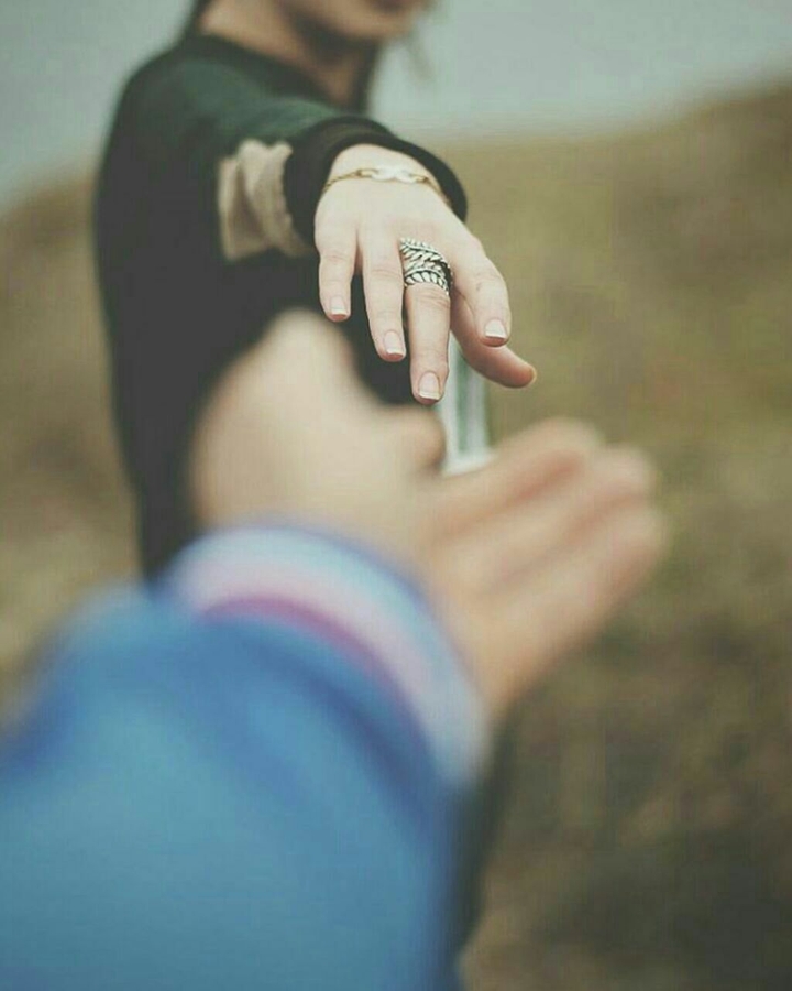 couple hands