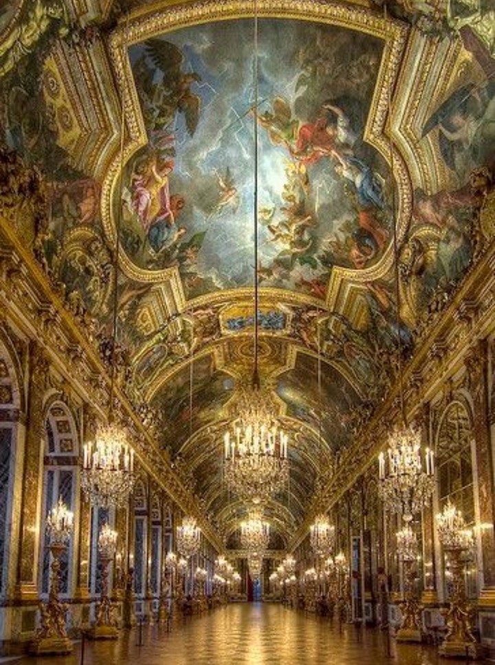 Versailles