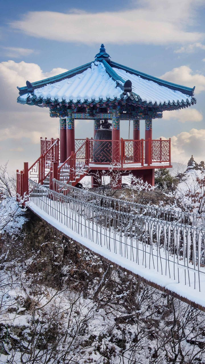 snow