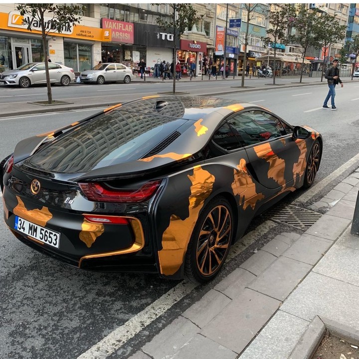 bmw i8