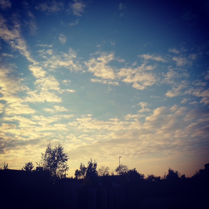 Beautiful cloudy sunset ⛅