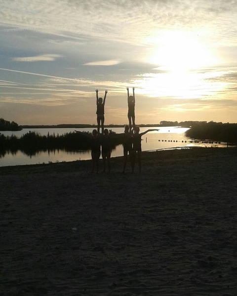 acro
