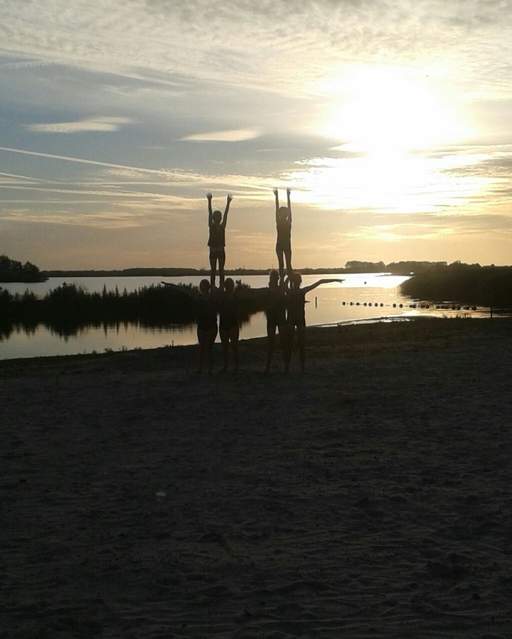 acro