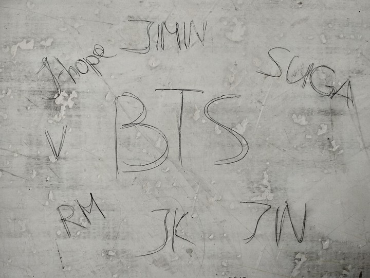 BTS