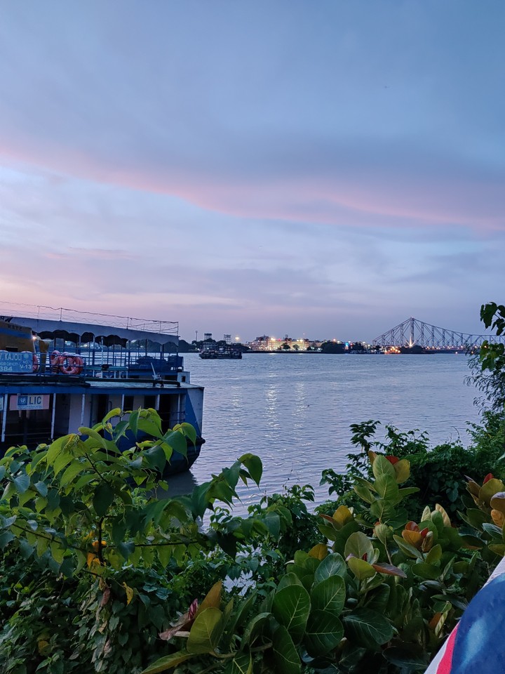 Howrah bridge