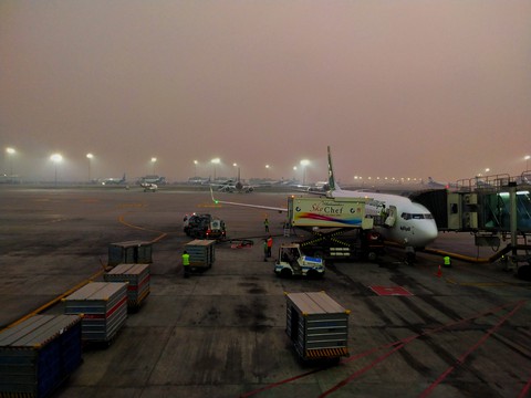 тапети airport, airliner