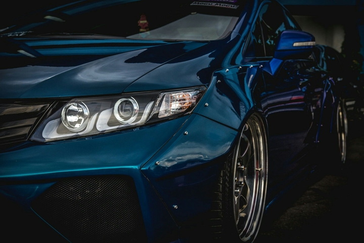 car
