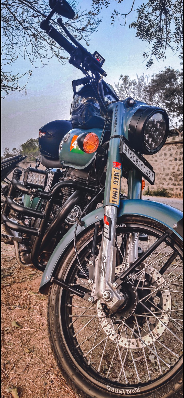 Royal Enfield 008702 Brutus